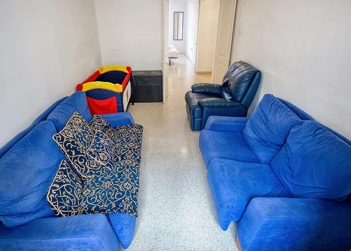 Lägenhet Spacious 3 Bedroom In Historic Valletta